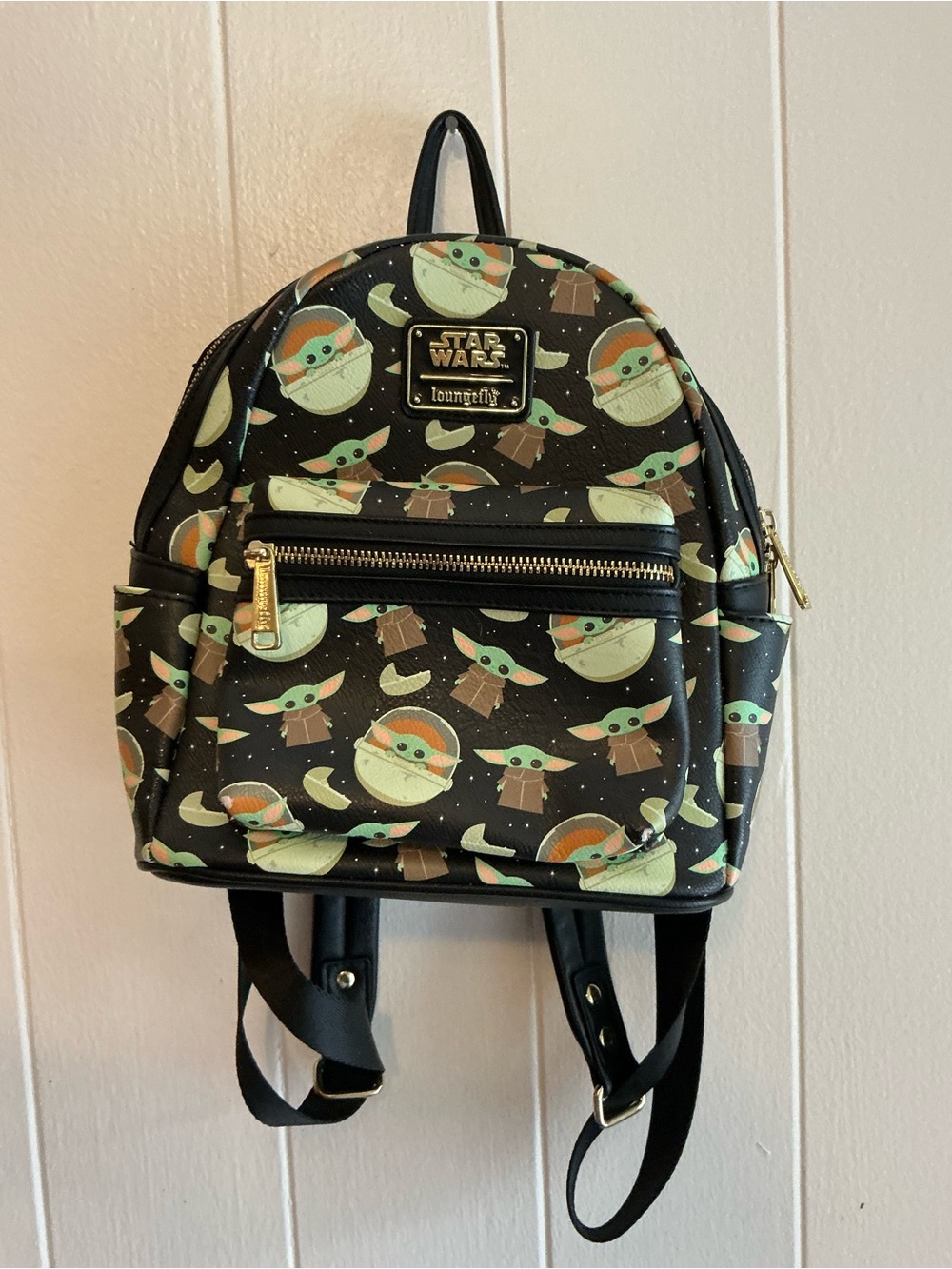 Disney Loungefly Star Wars Mandalorian Grogu Faux Leather mini Backpack Bag